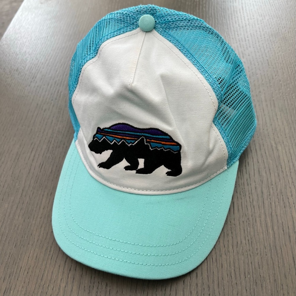 Patagonia Bear Fitz Roy Logo Snapback Trucker Hat Blue White Mesh Outdoor Hiking